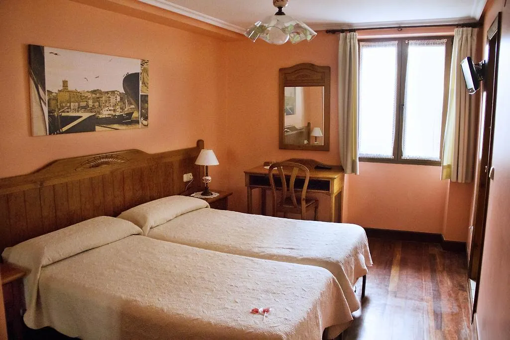 Pension Getariano 2*, Getaria Spain